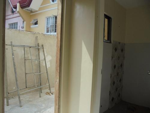 FOR SALE: Apartment / Condo / Townhouse Rizal 5