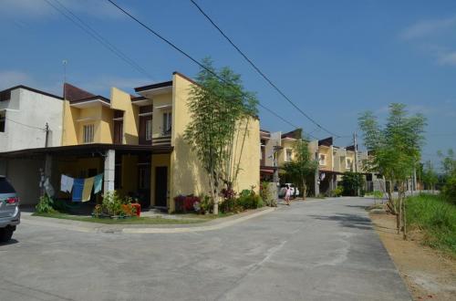 FOR SALE: Apartment / Condo / Townhouse Rizal 2