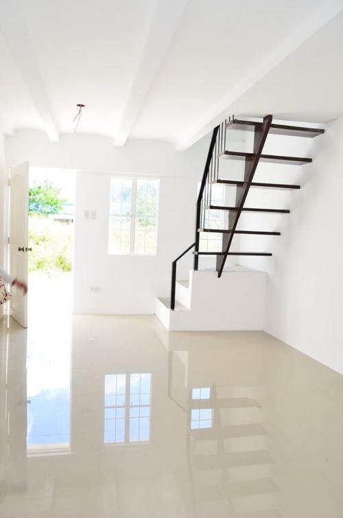 FOR SALE: Apartment / Condo / Townhouse Rizal 4