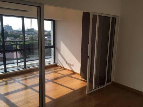 FOR RENT / LEASE: Apartment / Condo / Townhouse Manila Metropolitan Area > Makati 3