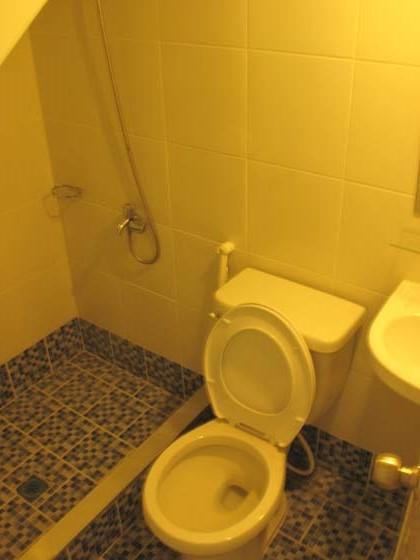 FOR SALE: Apartment / Condo / Townhouse Manila Metropolitan Area > Quezon