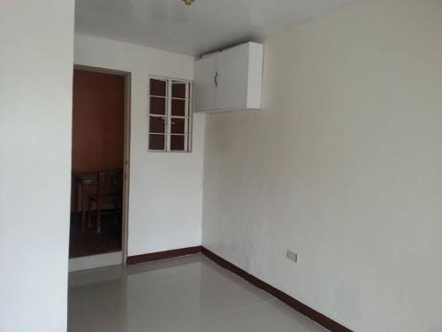 FOR SALE: Apartment / Condo / Townhouse Abra 1