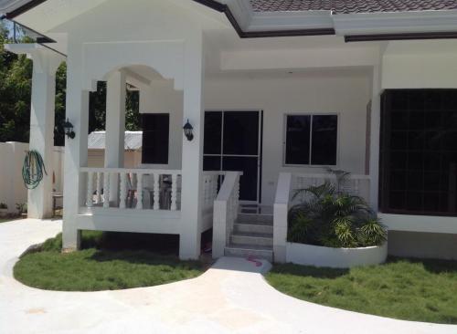 FOR SALE: House Cebu > Bantayan 4