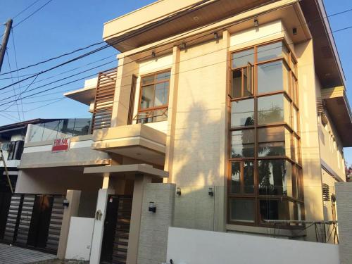 FOR SALE: House Manila Metropolitan Area > Quezon 1