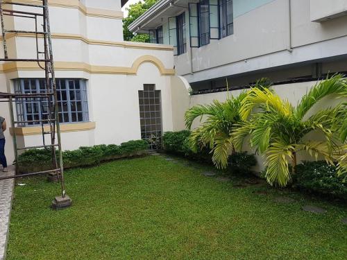 FOR SALE: House Manila Metropolitan Area > Quezon 2