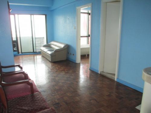 FOR RENT / LEASE: Apartment / Condo / Townhouse Manila Metropolitan Area > Makati 1