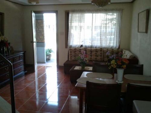 FOR SALE: Apartment / Condo / Townhouse Manila Metropolitan Area > Caloocan 1