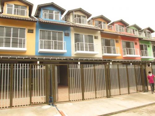 FOR SALE: Apartment / Condo / Townhouse Manila Metropolitan Area > Quezon