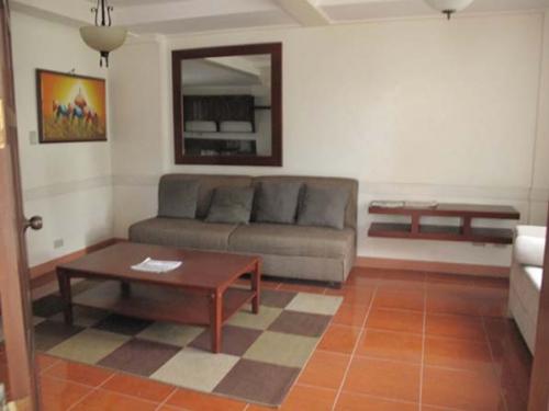 FOR SALE: Apartment / Condo / Townhouse Manila Metropolitan Area > Quezon 1