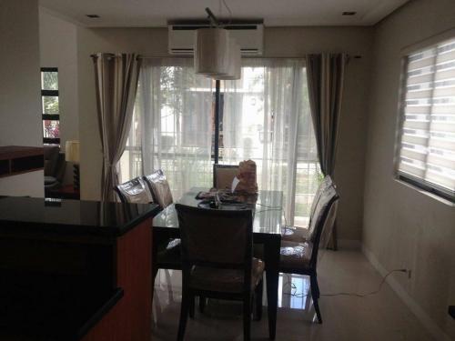 FOR SALE: House Manila Metropolitan Area > Marikina 3