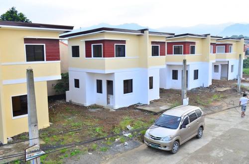 FOR SALE: House Rizal 5