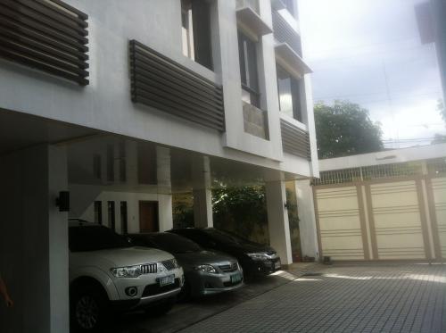 FOR SALE: Apartment / Condo / Townhouse Manila Metropolitan Area > Quezon