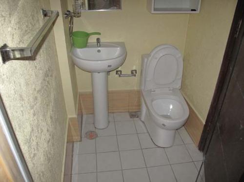 FOR SALE: Apartment / Condo / Townhouse Manila Metropolitan Area > Quezon 2