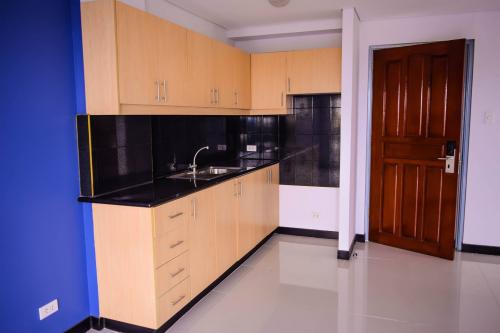 FOR SALE: Apartment / Condo / Townhouse Manila Metropolitan Area 1