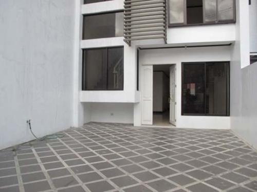 FOR SALE: Apartment / Condo / Townhouse Manila Metropolitan Area > Quezon 1