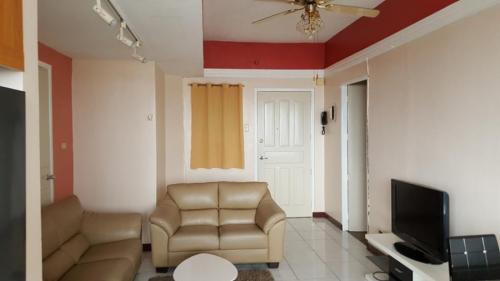 FOR RENT / LEASE: Apartment / Condo / Townhouse Cebu > Cebu City 7