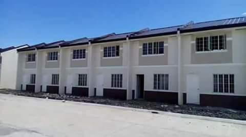 FOR SALE: House Rizal 1