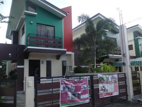 FOR SALE: House Manila Metropolitan Area > Las Pinas