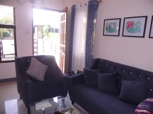 FOR SALE: House Manila Metropolitan Area > Las Pinas 1