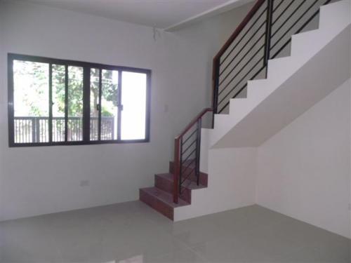 FOR SALE: Apartment / Condo / Townhouse Manila Metropolitan Area > Las Pinas