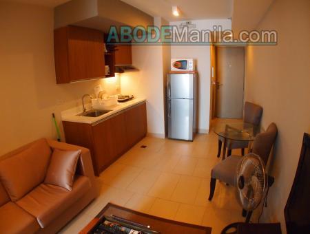 FOR RENT / LEASE: Apartment / Condo / Townhouse Manila Metropolitan Area > Makati 2