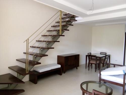 FOR SALE: Apartment / Condo / Townhouse Manila Metropolitan Area > Las Pinas 3