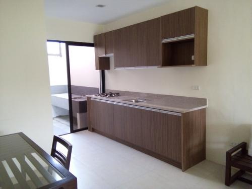 FOR SALE: Apartment / Condo / Townhouse Manila Metropolitan Area > Las Pinas 4