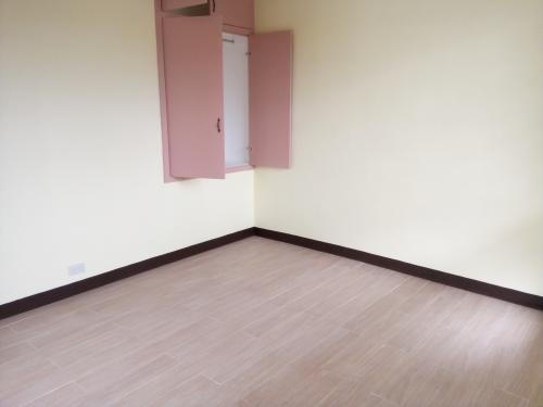 FOR SALE: Apartment / Condo / Townhouse Manila Metropolitan Area > Las Pinas 8