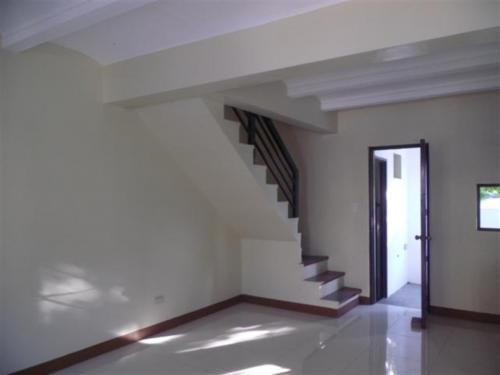 FOR SALE: House Manila Metropolitan Area > Las Pinas 7