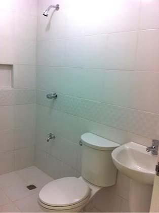 FOR SALE: Apartment / Condo / Townhouse Quezon 5