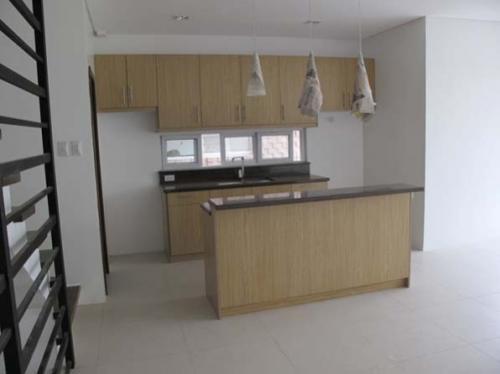 FOR SALE: Apartment / Condo / Townhouse Quezon 2