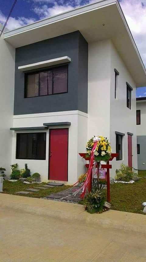 FOR SALE: Apartment / Condo / Townhouse Laguna > Sta Rosa