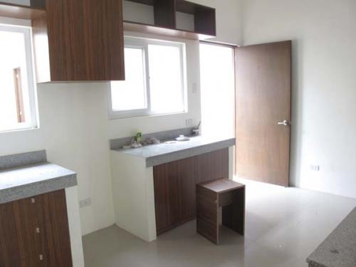 FOR SALE: Apartment / Condo / Townhouse Quezon 3