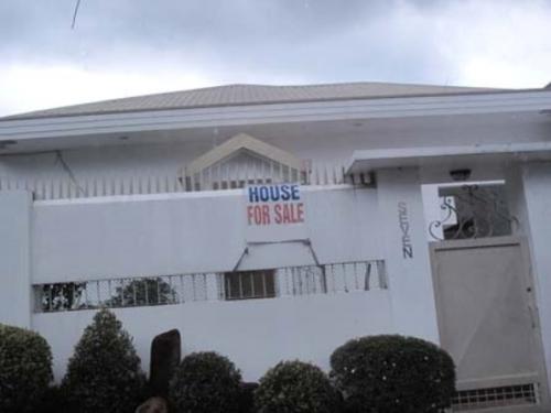 FOR SALE: House Quezon