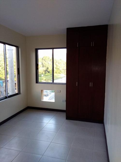 FOR SALE: House Rizal 5