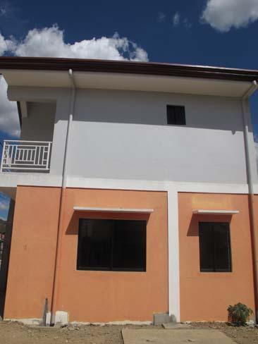 FOR SALE: House Rizal 6