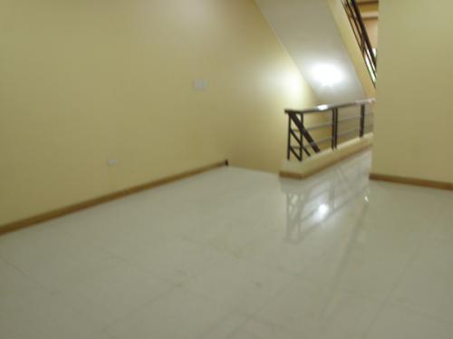 FOR SALE: Apartment / Condo / Townhouse Quezon 7