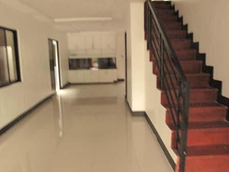 FOR SALE: Apartment / Condo / Townhouse Quezon 6
