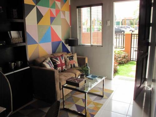 FOR SALE: Apartment / Condo / Townhouse Quezon 15