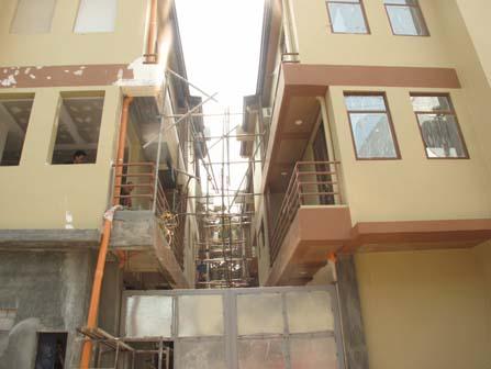 FOR SALE: Apartment / Condo / Townhouse Quezon 11