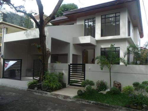 FOR SALE: House Manila Metropolitan Area > Las Pinas 1