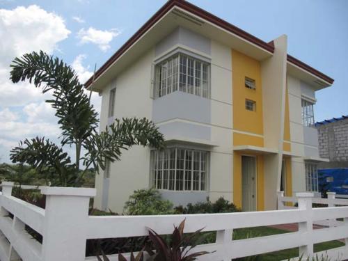 FOR SALE: House Bulacan > Meycauayan