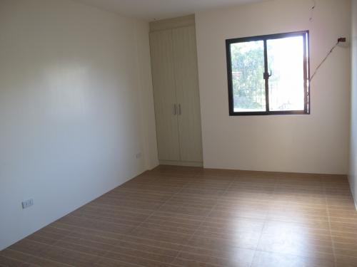 FOR SALE: Apartment / Condo / Townhouse Quezon 6