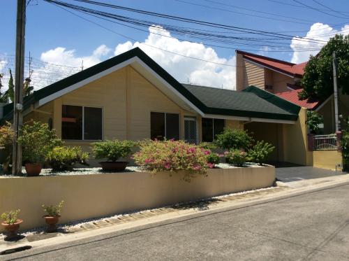 FOR SALE: House Cebu > Mandaue