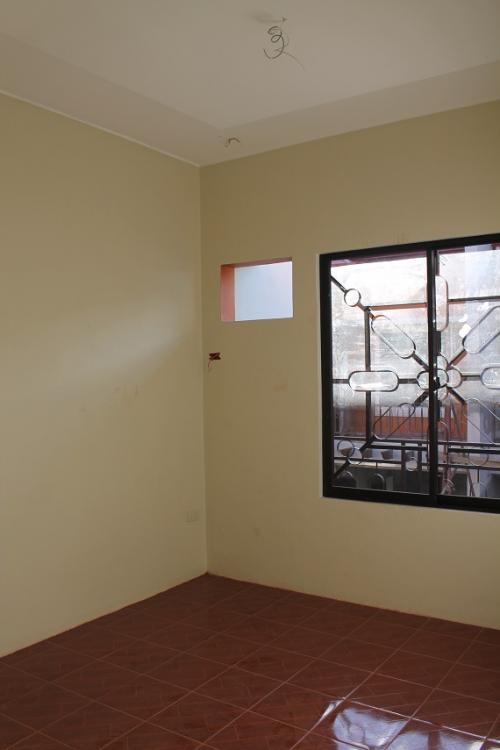 FOR SALE: House Quezon 5