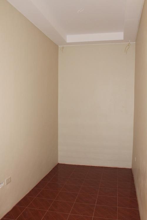 FOR SALE: House Quezon 10