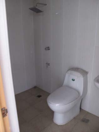 FOR SALE: Apartment / Condo / Townhouse Quezon 11