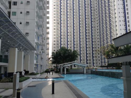 FOR SALE: Apartment / Condo / Townhouse Manila Metropolitan Area > Quezon 2