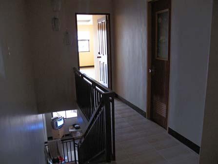 FOR SALE: Apartment / Condo / Townhouse Quezon 8