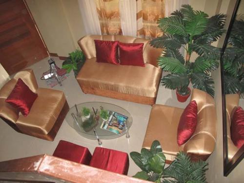 FOR SALE: House Quezon 10